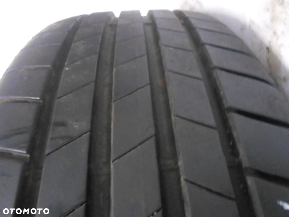 OPONA POJEDYNKA 195/60R15 BRIDGESTONE TURANZA T005 DOT 1925 8MM - 2