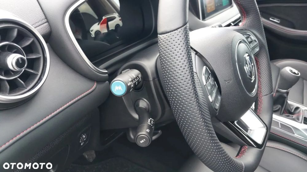 MG HS 1.5T-GDI Comfort - 14