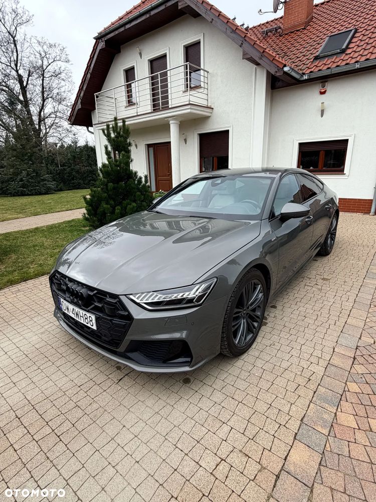 Audi A7 Sportback - 1