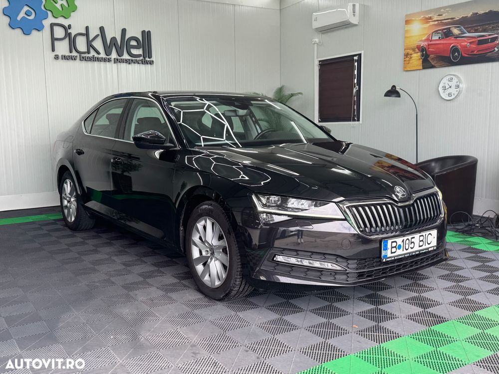 Skoda Superb 2.0 TDI DSG Ambition - 4