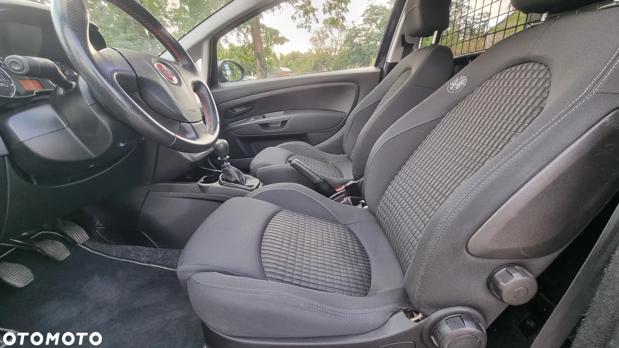 Fiat Punto 1.4 Easy S&S - 12