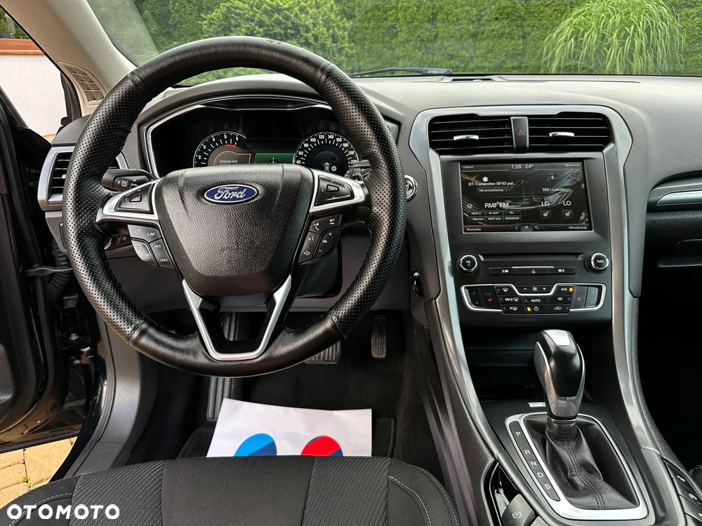 Ford Mondeo - 24