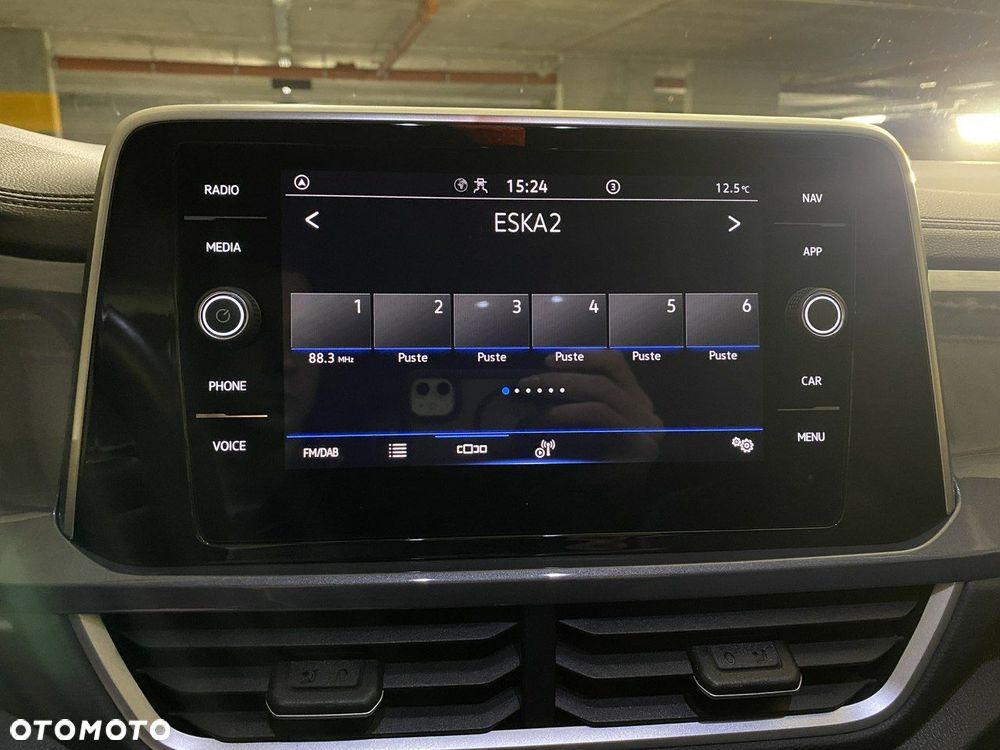 Volkswagen T-Roc - 23