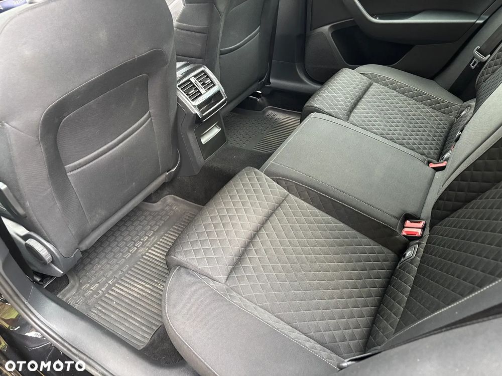 Skoda Superb 2.0 TSI Ambition DSG - 15