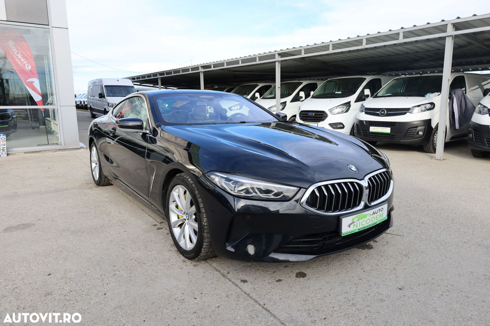 BMW Seria 8 - 7