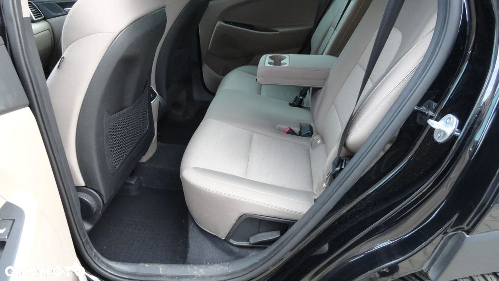 Hyundai Tucson 1.6 CRDi Comfort 2WD DCT - 10