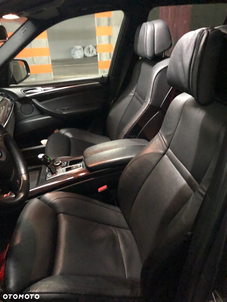 BMW X5 3.5d xDrive - 33