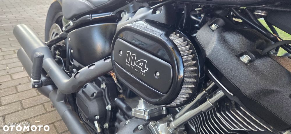 Harley-Davidson Softail Street Bob - 15