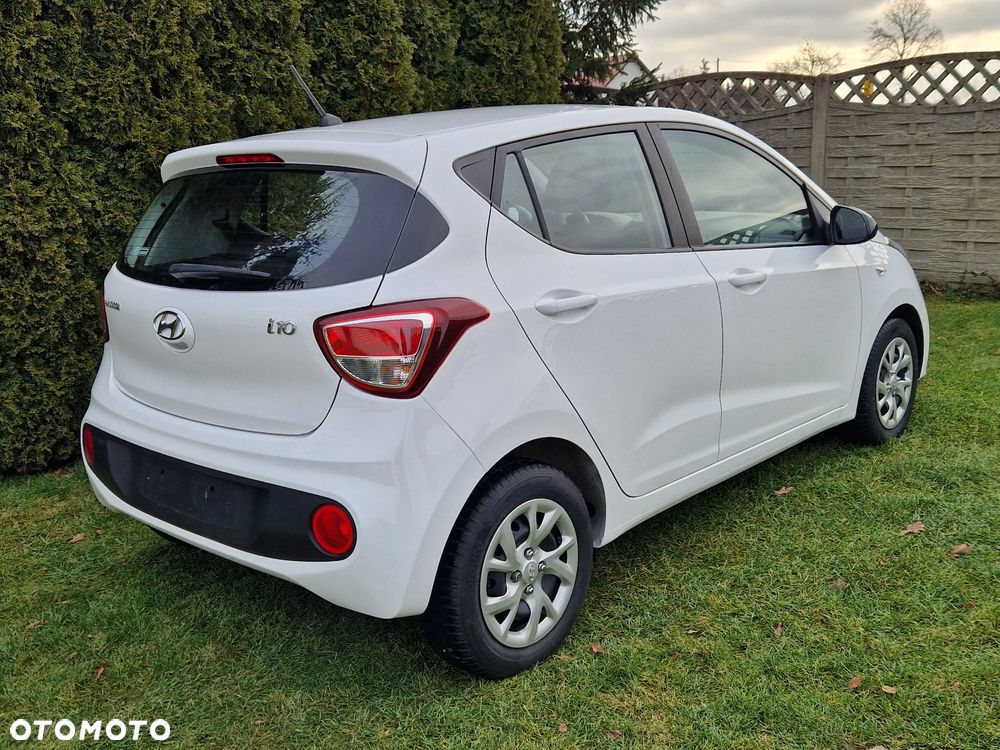 Hyundai i10 - 4