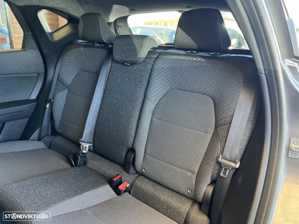 Renault Captur 1.0 TCe Techno Bi-Fuel - 13