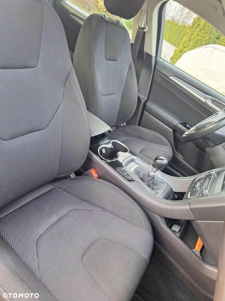 Ford Mondeo 1.5 TDCi ECOnetic Start-Stopp Titanium - 19