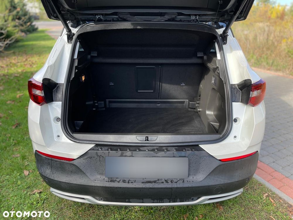 Opel Grandland X - 8