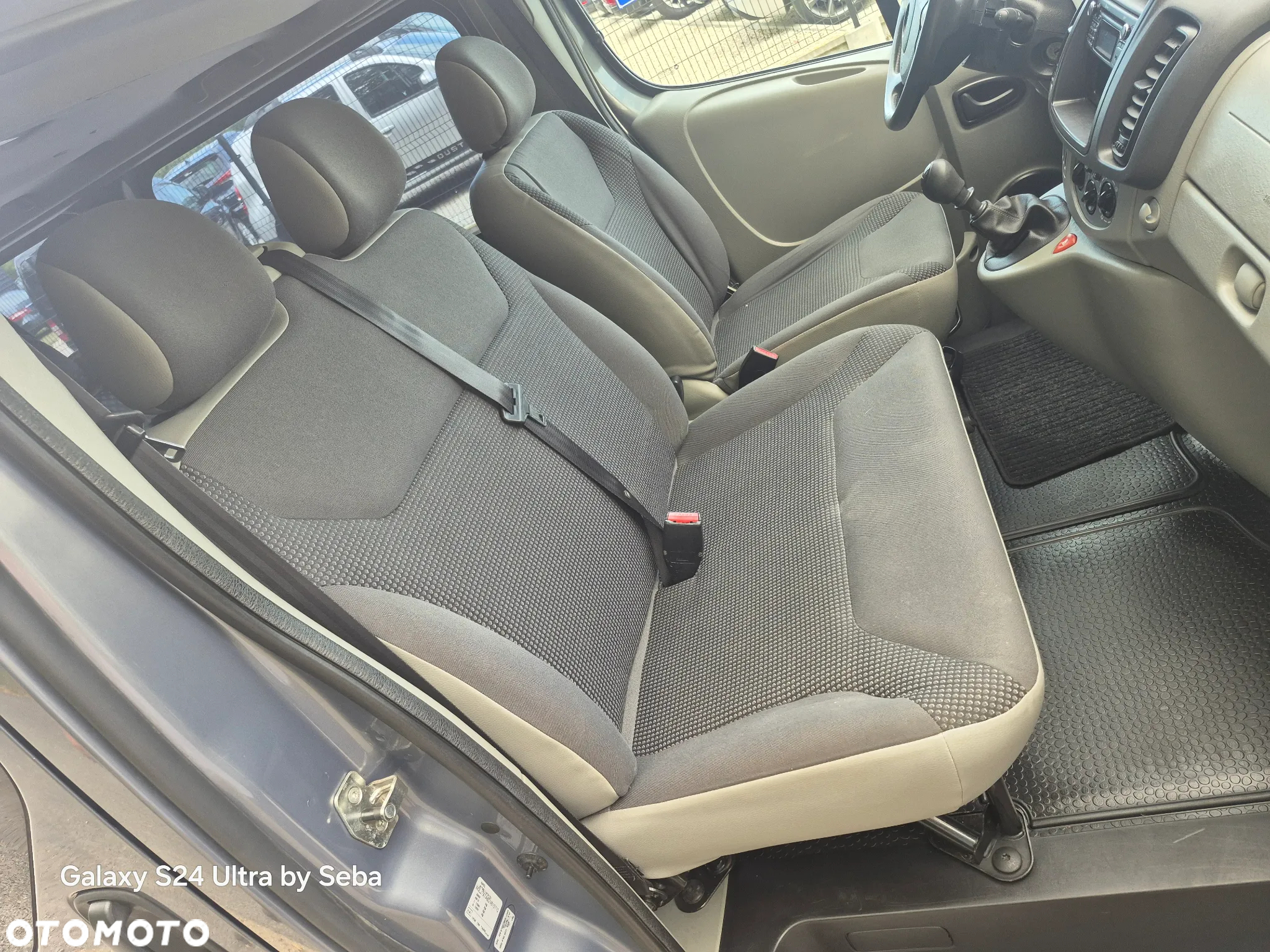Opel Vivaro L1H1 Tour Cosmo - 24