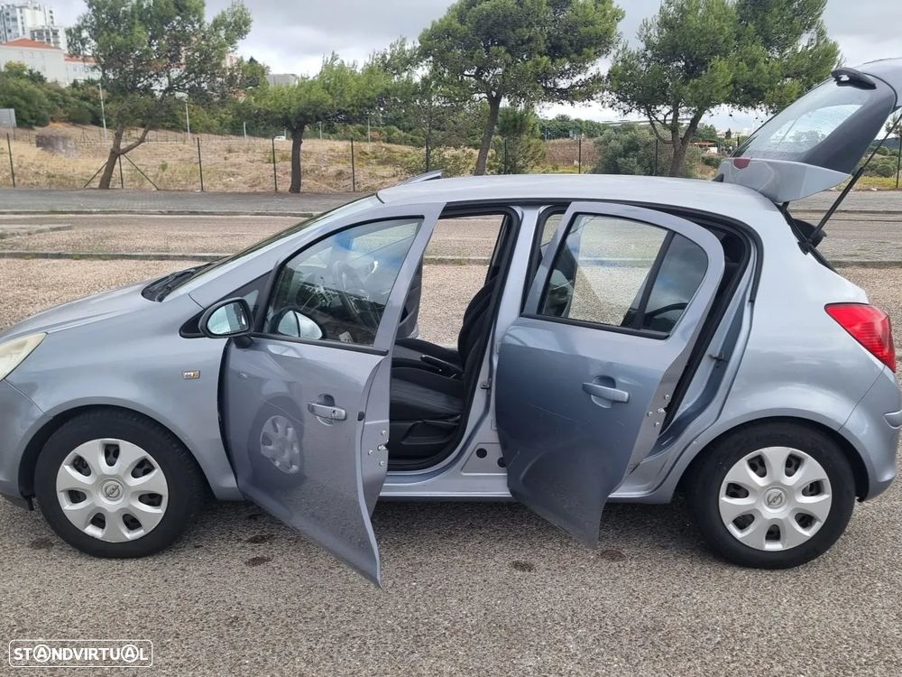 Opel Corsa - 33