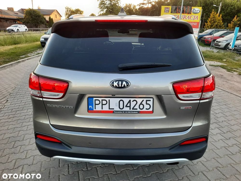 Kia Sorento - 7