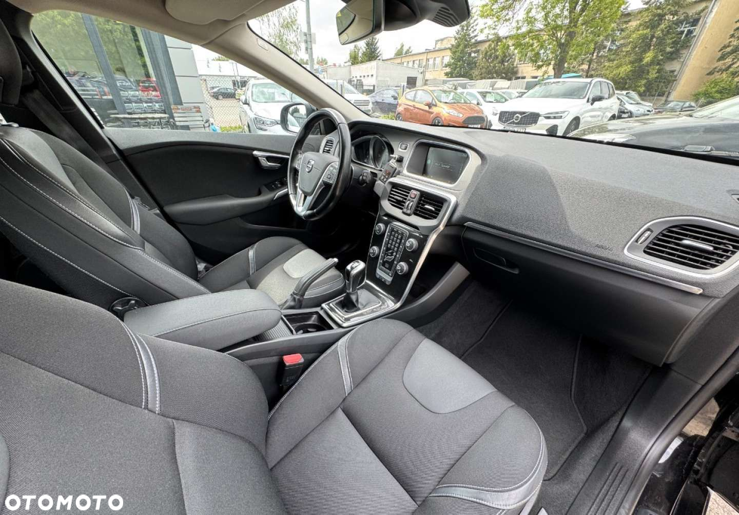 Volvo V40 - 26