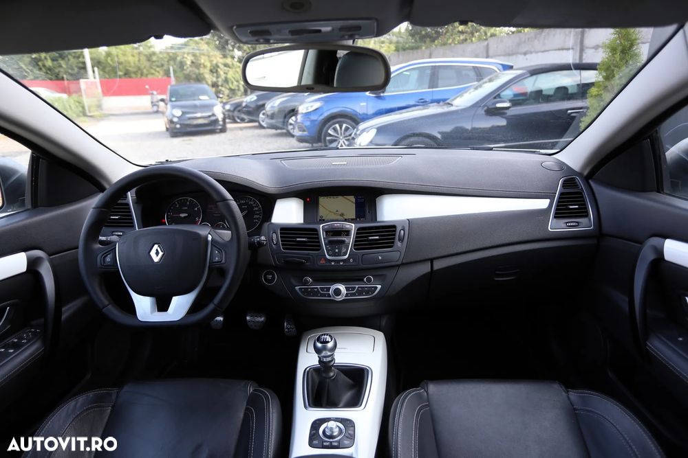Renault Laguna - 8