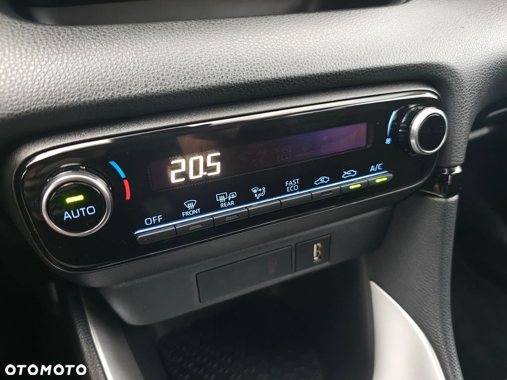 Toyota Yaris Hybrid 1.5 Comfort - 19