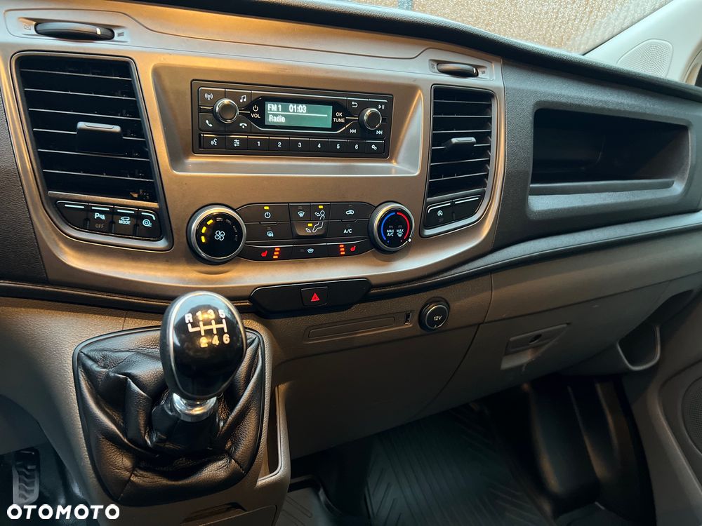 Ford Transit Custom - 17