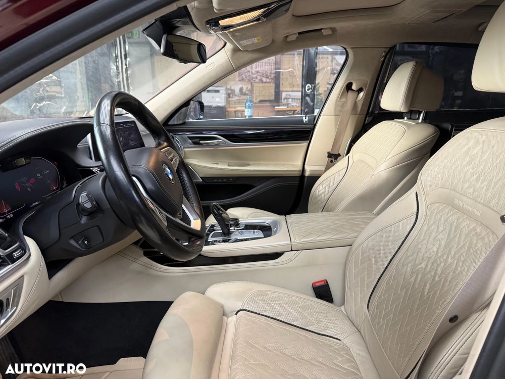 BMW Seria 7 740Ld xDrive - 24