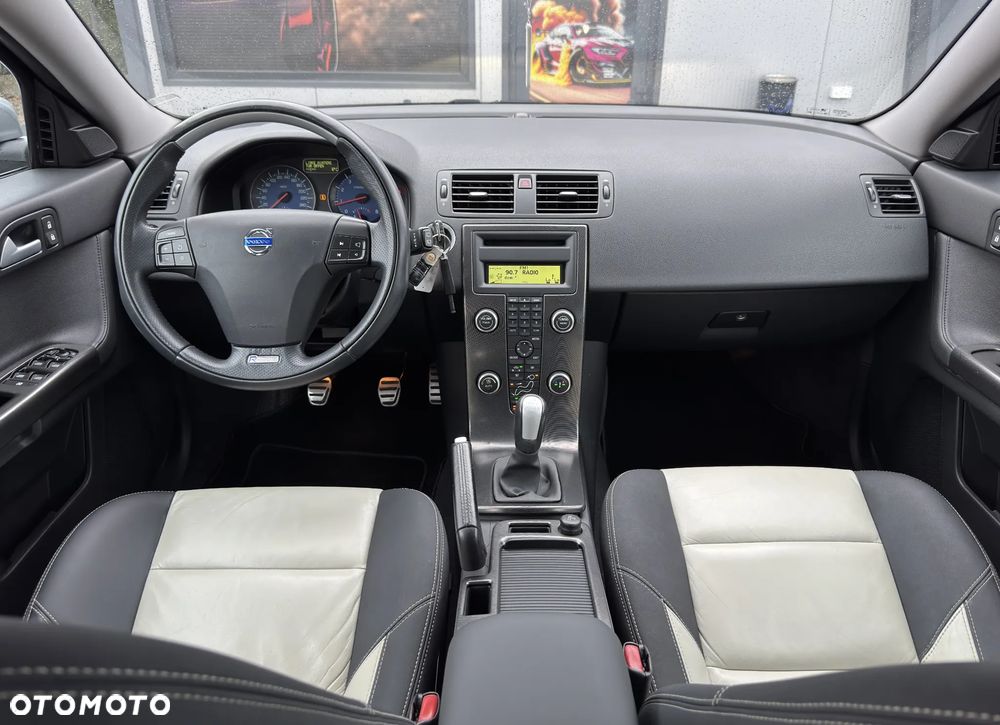 Volvo V50 T5 RDesign - 12