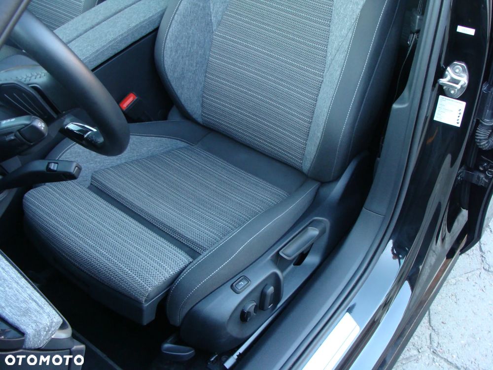 Skoda Superb 2.0 TDI DSG Selection - 6