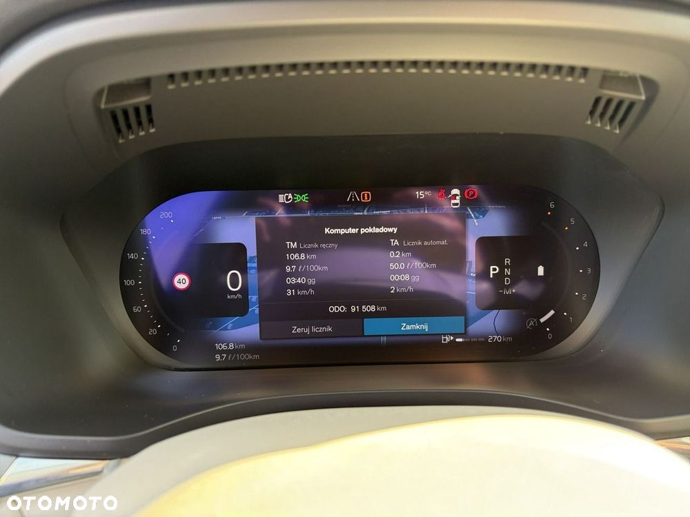 Volvo XC 60 B4 D AWD Plus Dark - 16