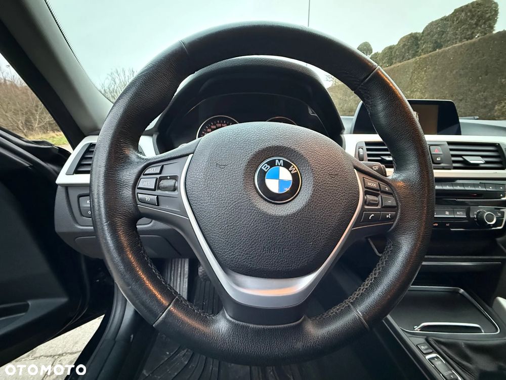 BMW Seria 3 320d Advantage - 22