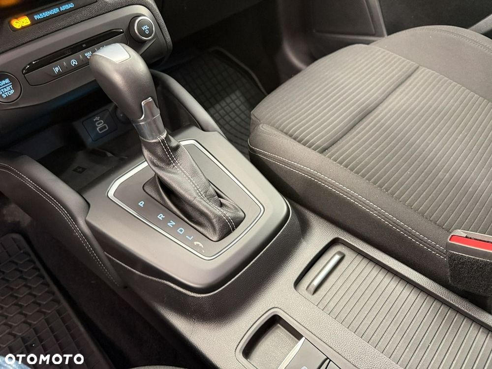 Ford Focus - 19