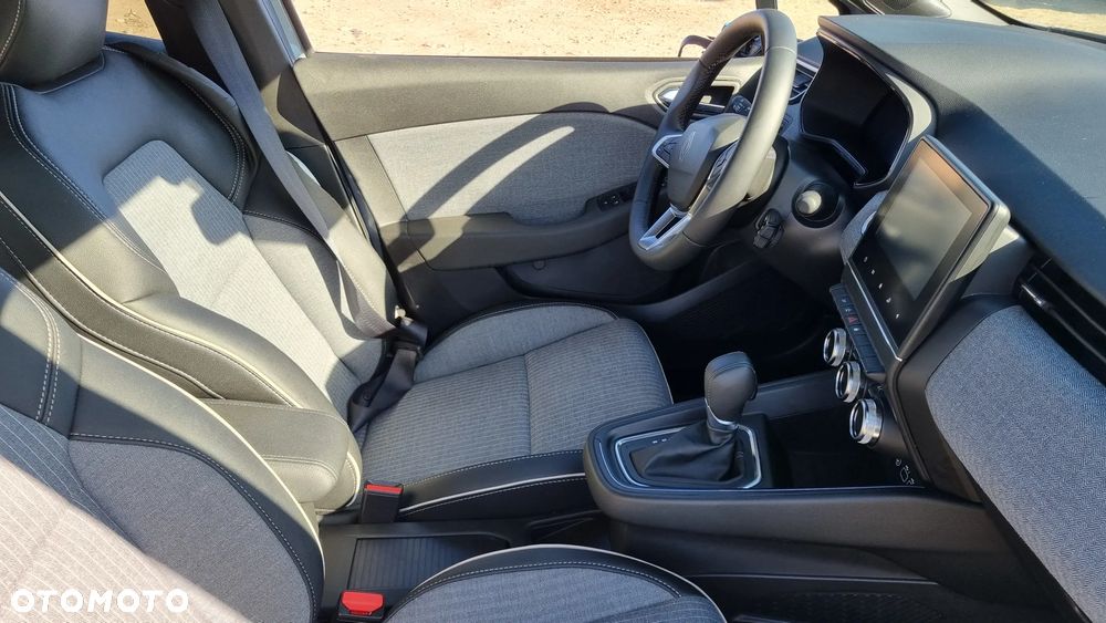 Renault Clio E-TECH Full 145 EVOLUTION - 26