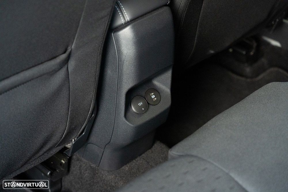 Ford Puma 1.0 EcoBoost MHEV Titanium Aut. - 37