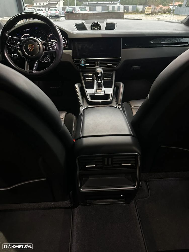 Porsche Cayenne Coupé - 13