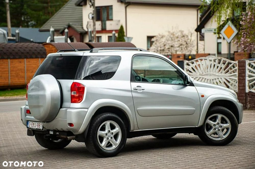 Toyota RAV4 2.0 VVT-i Sol - 26