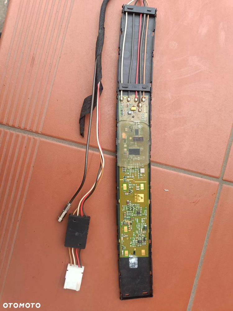MERCEDES W203 W209 CLK WZMACNIACZ ANTENOWY ANTENY A2038201189 - 3