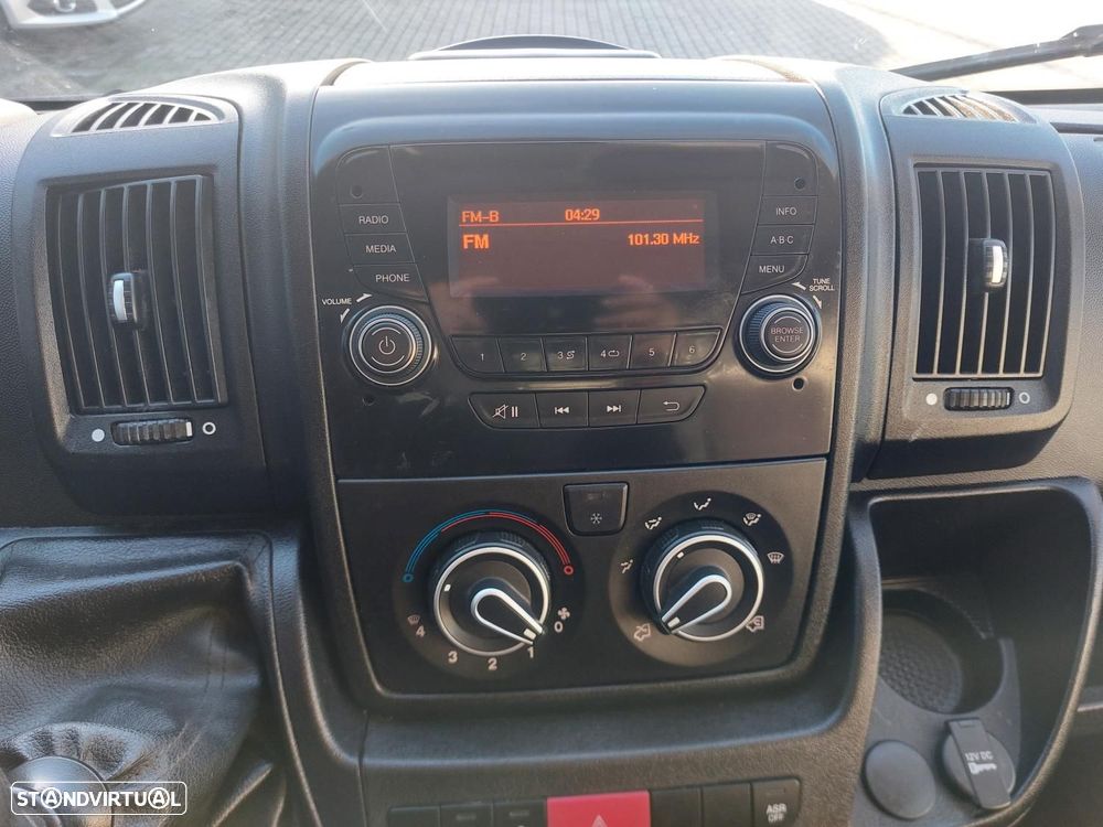 Peugeot Boxer 2.2 BlueHDi 333 L2H2 Pro - IVA Dedutível - 19