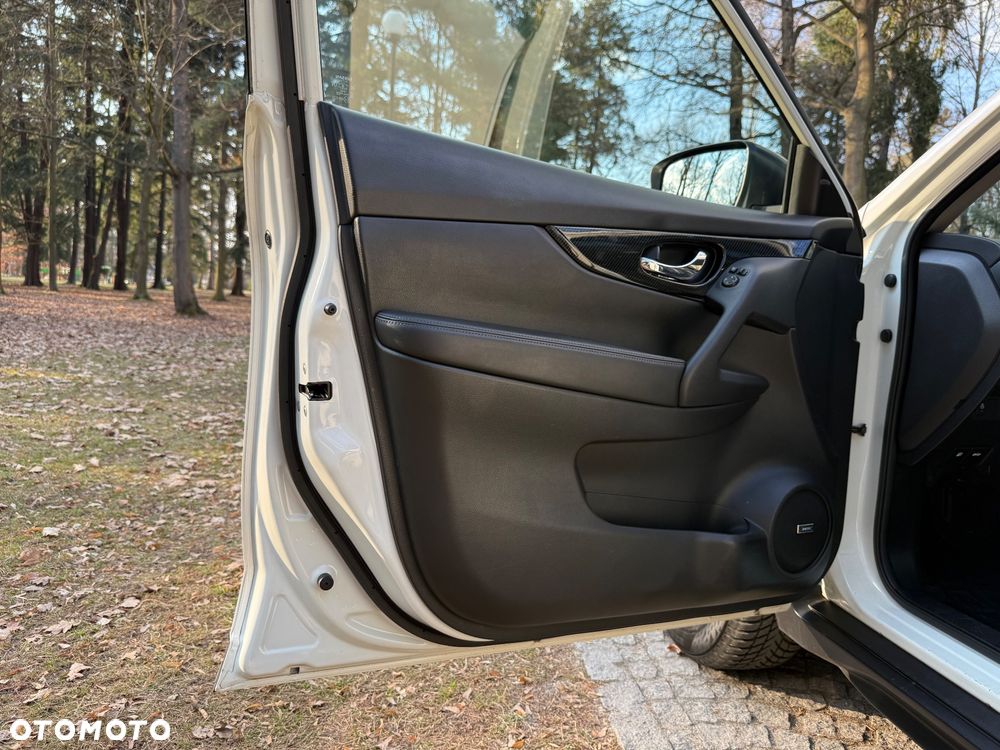 Nissan X-Trail 2.0 dCi Tekna Xtronic 4WD - 17