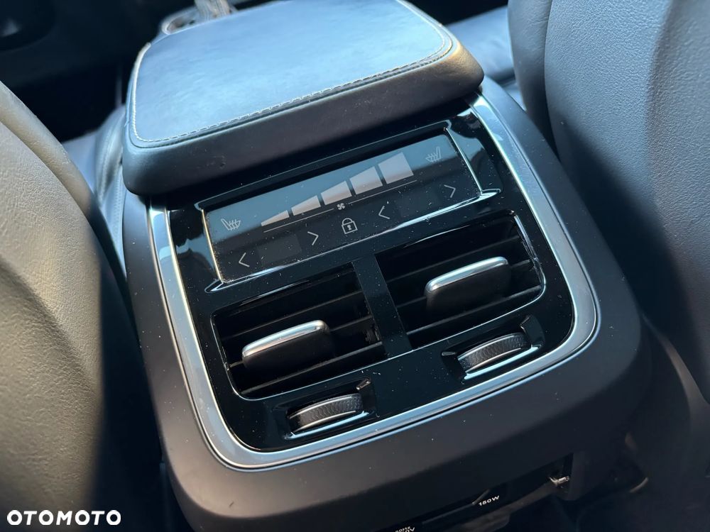 Volvo XC 90 D5 AWD Geartronic RDesign - 39