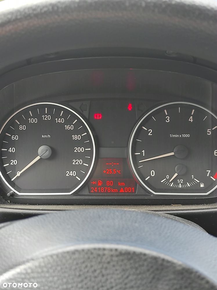 BMW Seria 1 - 17
