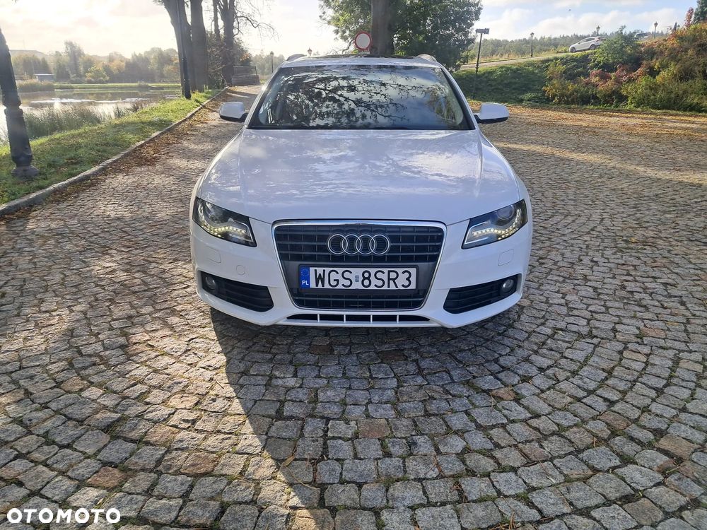 Audi A4 Avant - 1