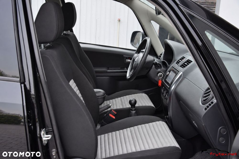 Suzuki SX4 - 24