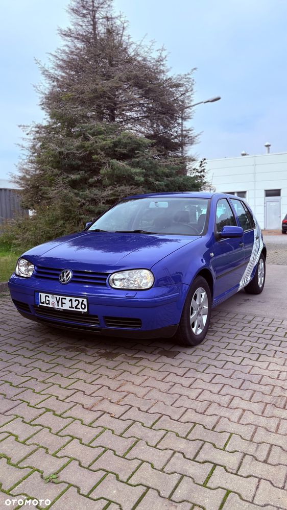 Volkswagen Golf 1.6 Automatik Edition - 1