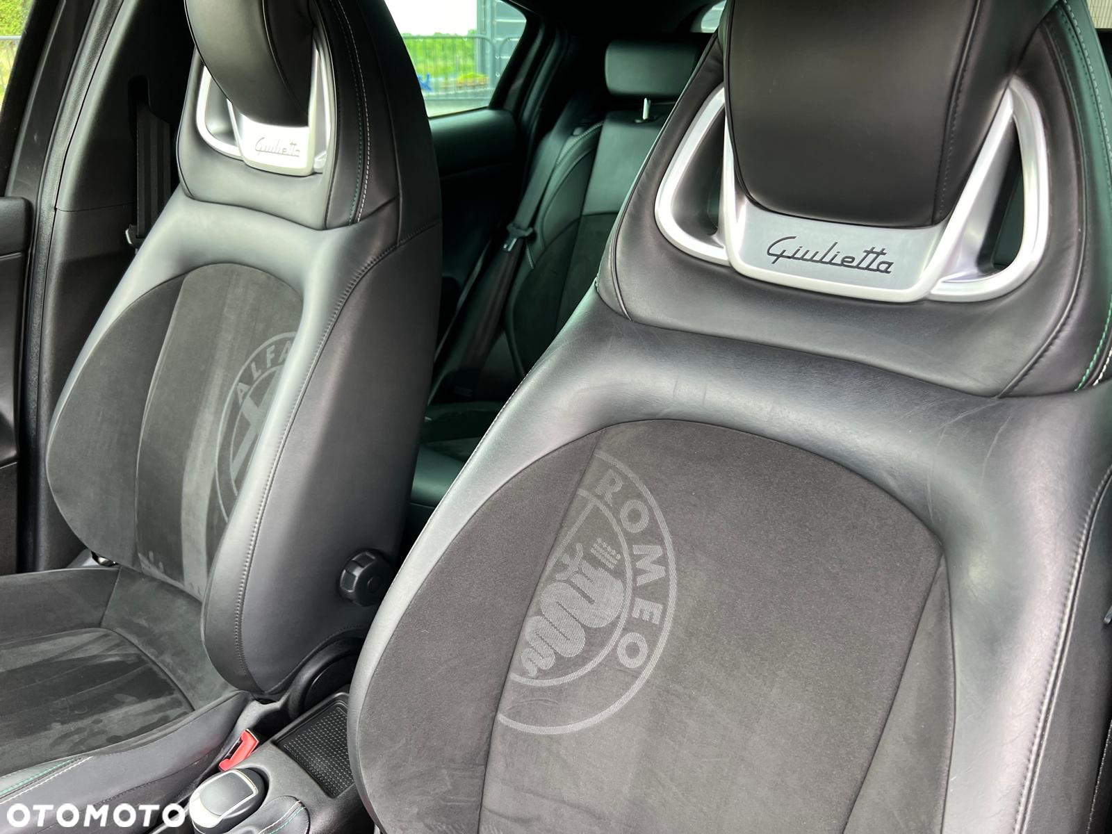 Alfa Romeo Giulietta 1.8 TBi 16V TCT Quadrifoglio Verde - 11