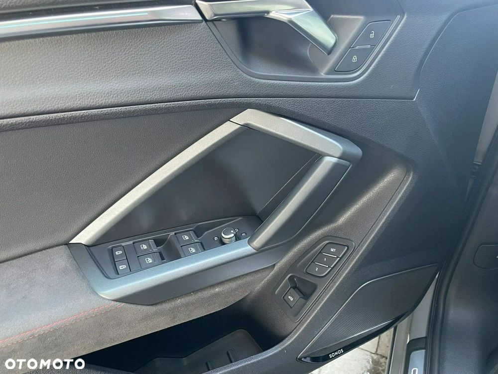 Audi RS Q3 - 24