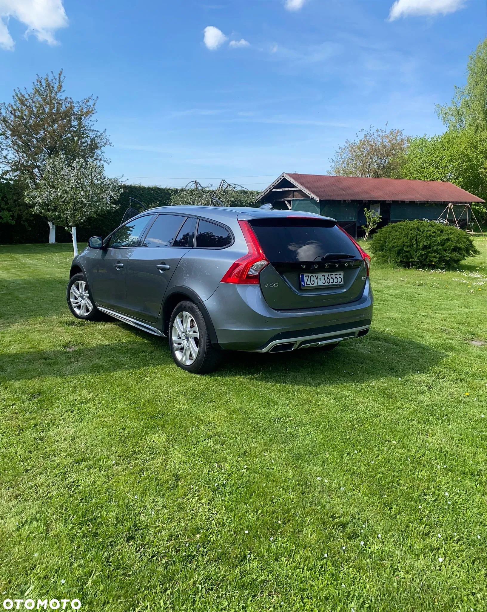 Volvo V60 Cross Country D3 Drive-E Momentum - 6