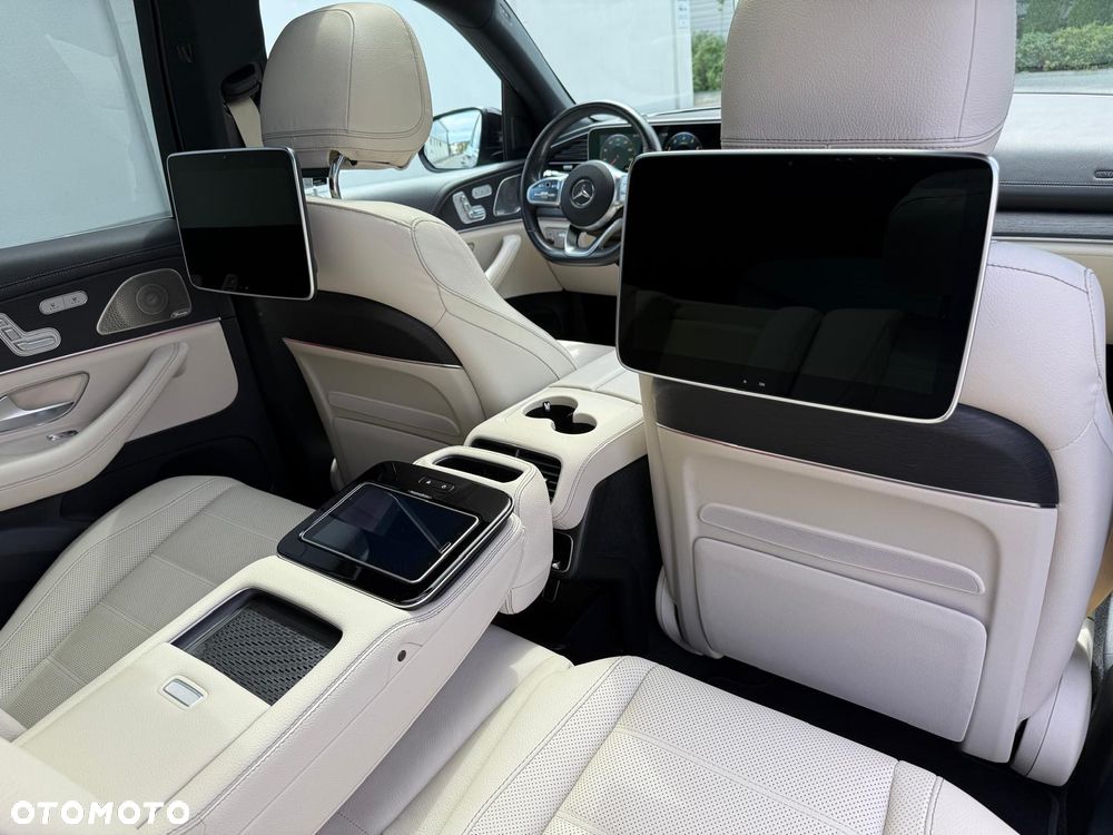 Mercedes-Benz GLS - 15