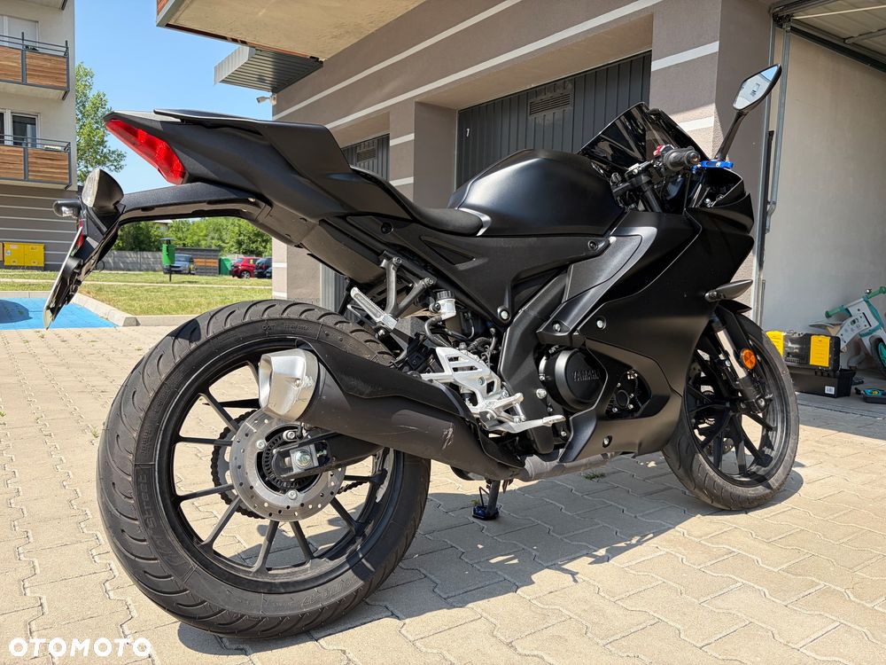 Yamaha YZF - 5