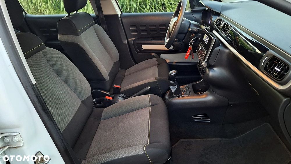 Citroën C3 Pure Tech 68 LIVE - 15