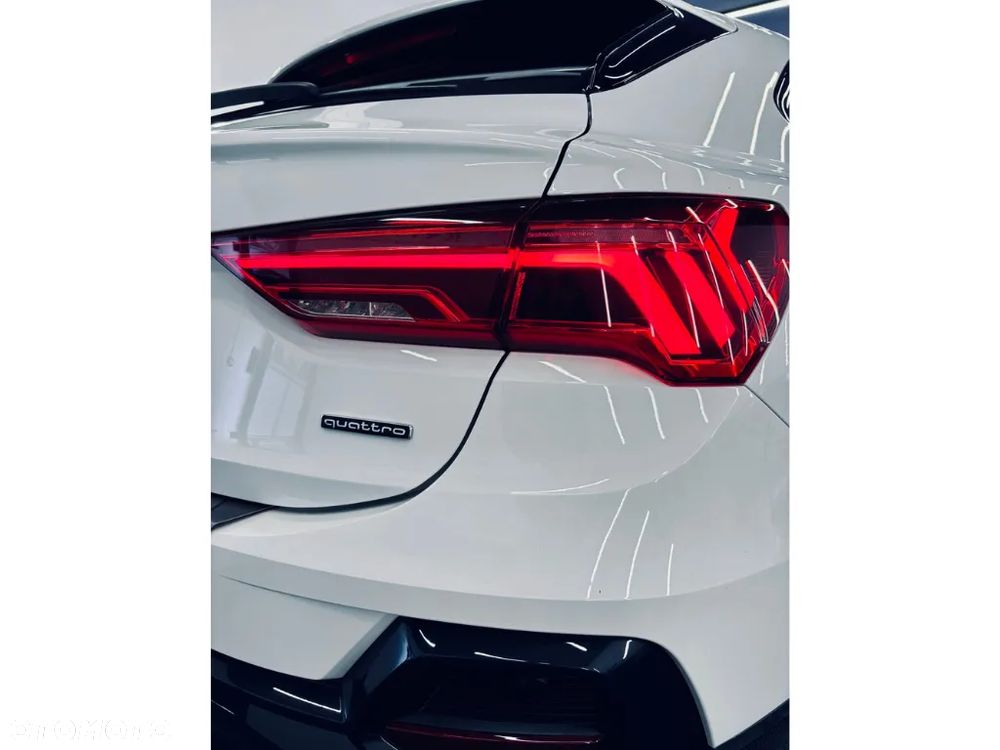 Audi Q3 Sportback - 4