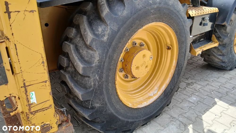 Caterpillar 444F2 - 11