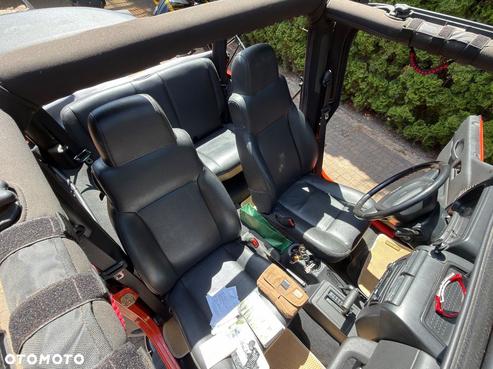 Jeep Wrangler - 13